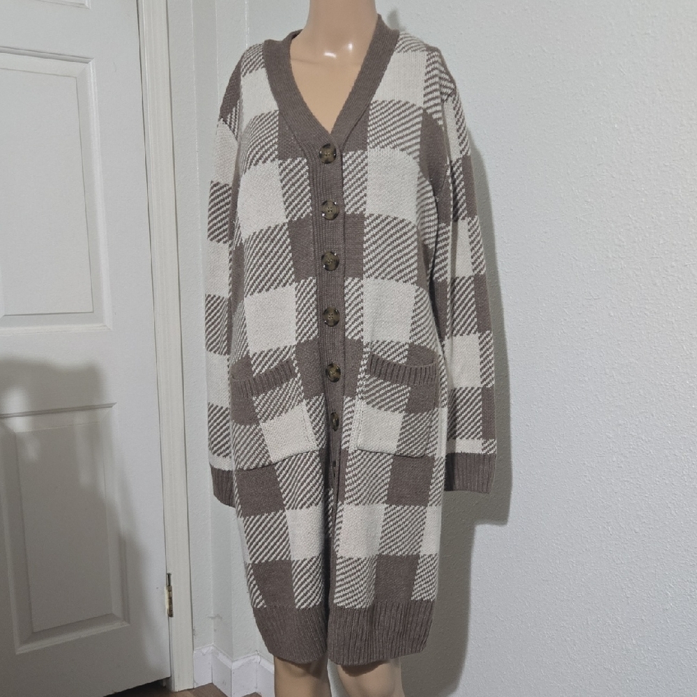 Olive & Oak Brown and White Checkered Cardigan